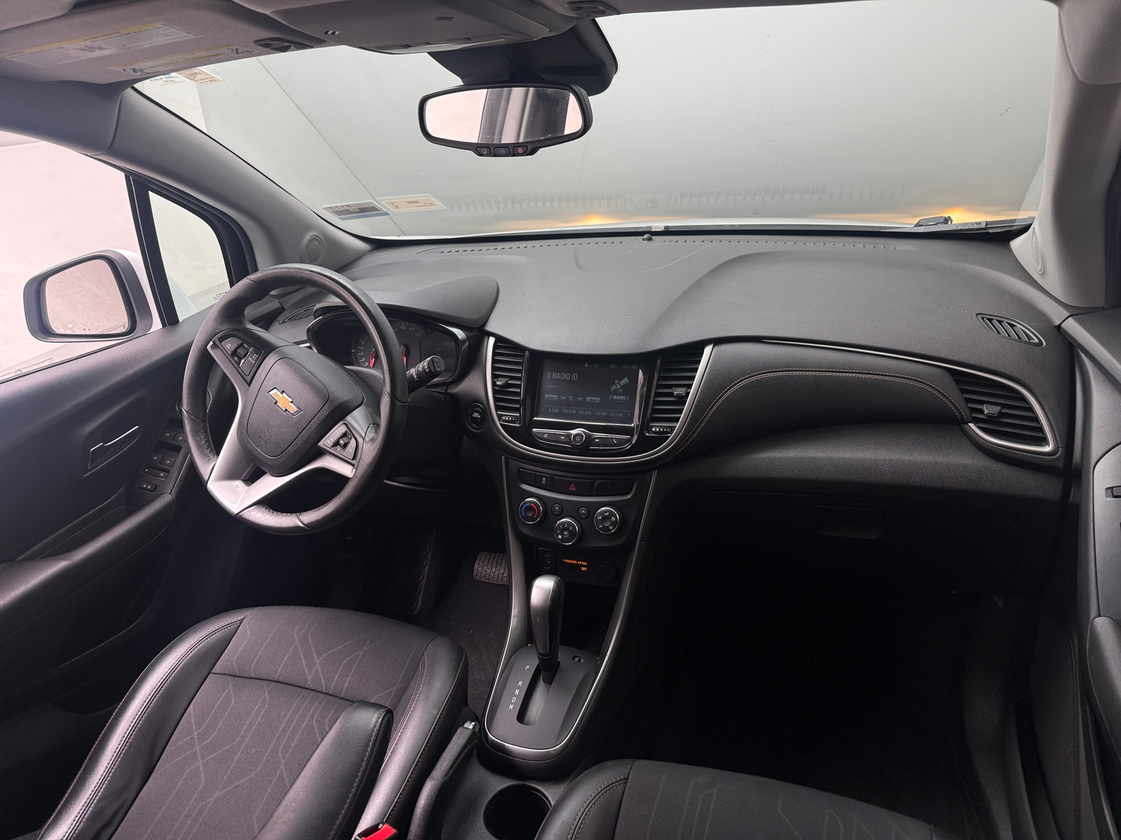 Thumbnail: 2017 Chevrolet Trax - 2