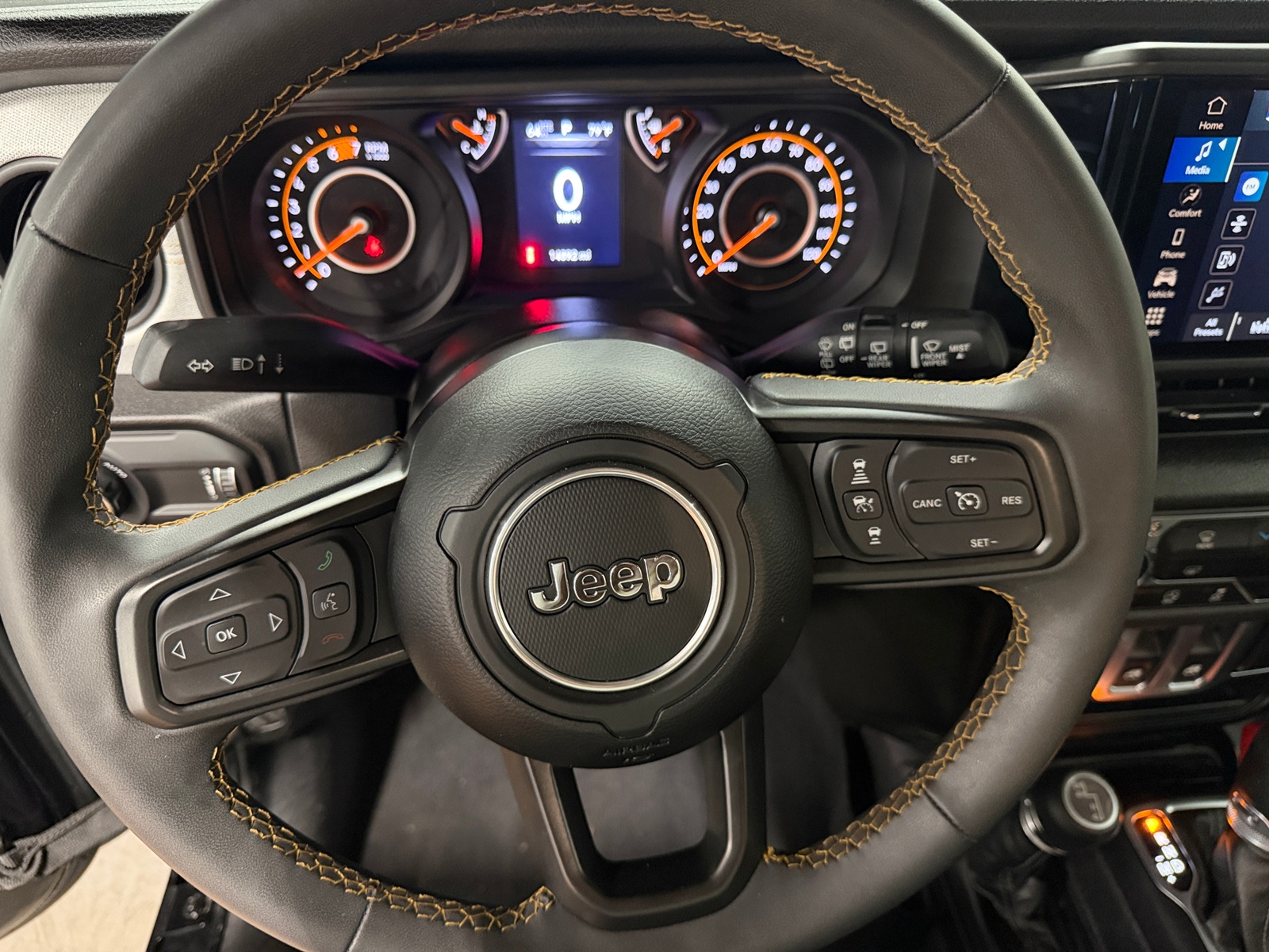 Thumbnail: 2024 Jeep Wrangler - 5