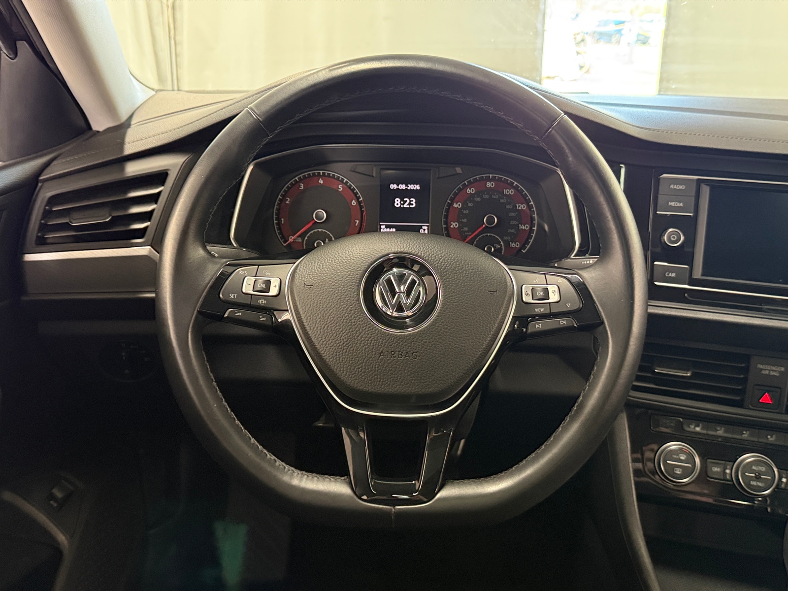 Thumbnail: 2019 Volkswagen Jetta - 5