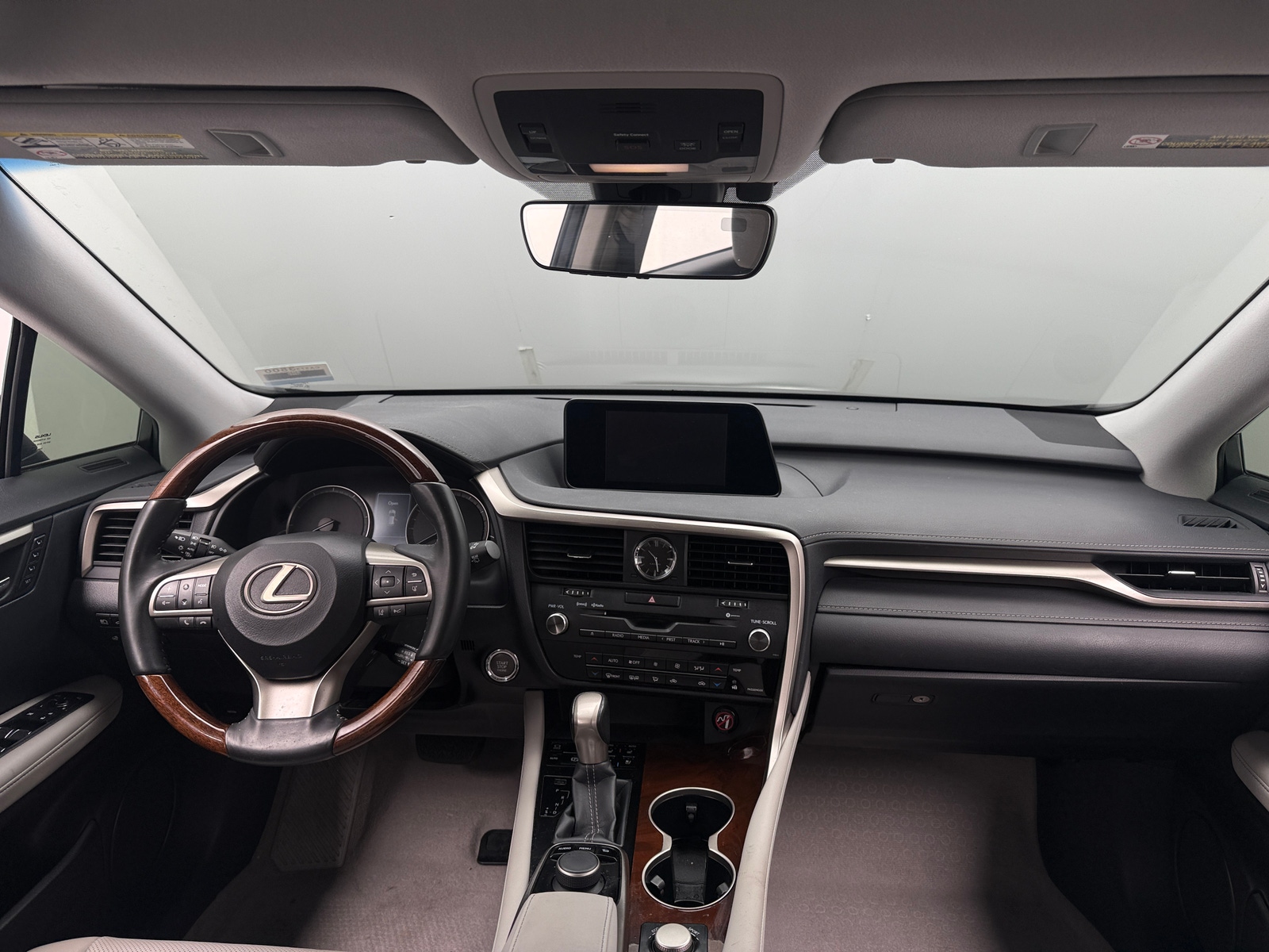 Thumbnail: 2017 Lexus RX - 3