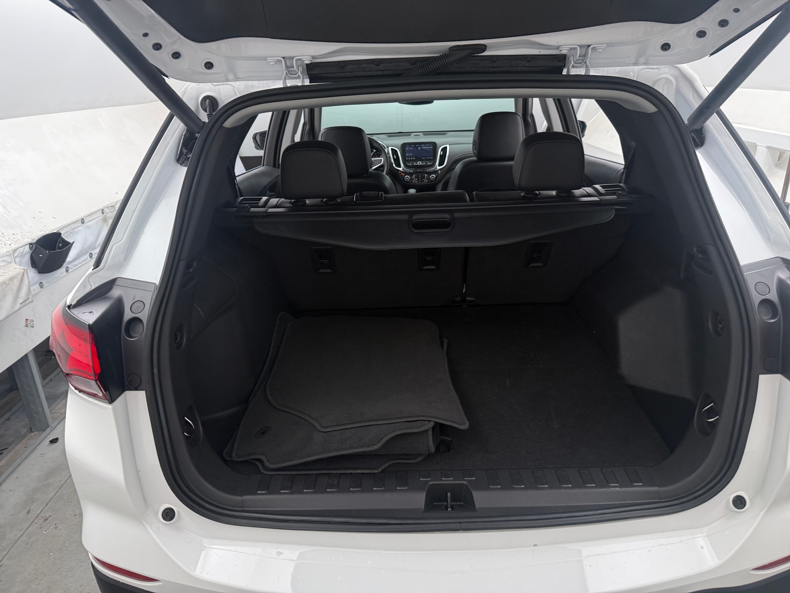 Thumbnail: 2023 Chevrolet Equinox - 6