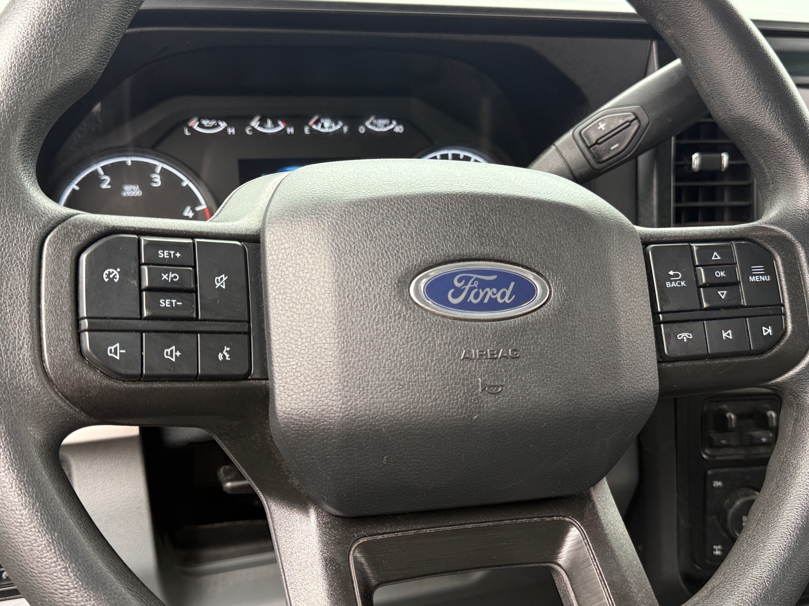 Thumbnail: 2025 Ford Econoline - 5