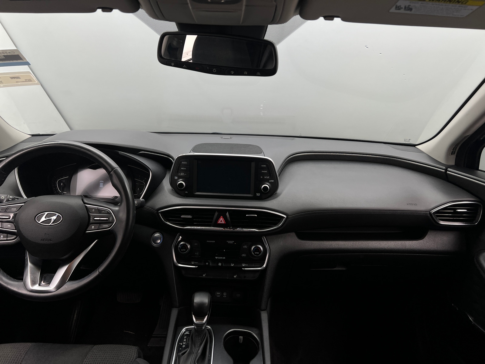 Thumbnail: 2019 Hyundai Santa Fe - 3
