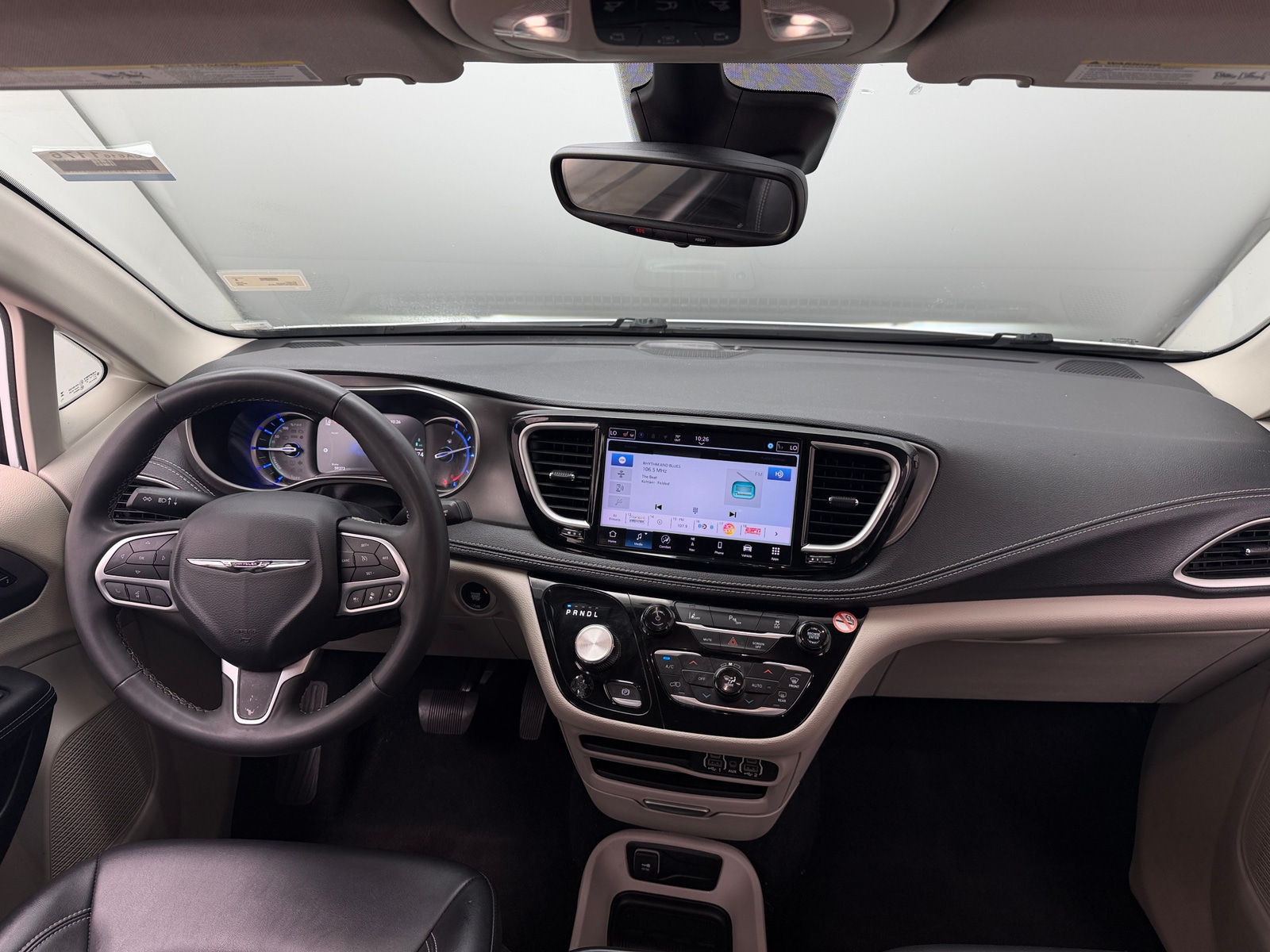 Thumbnail: 2024 Chrysler Pacifica - 2