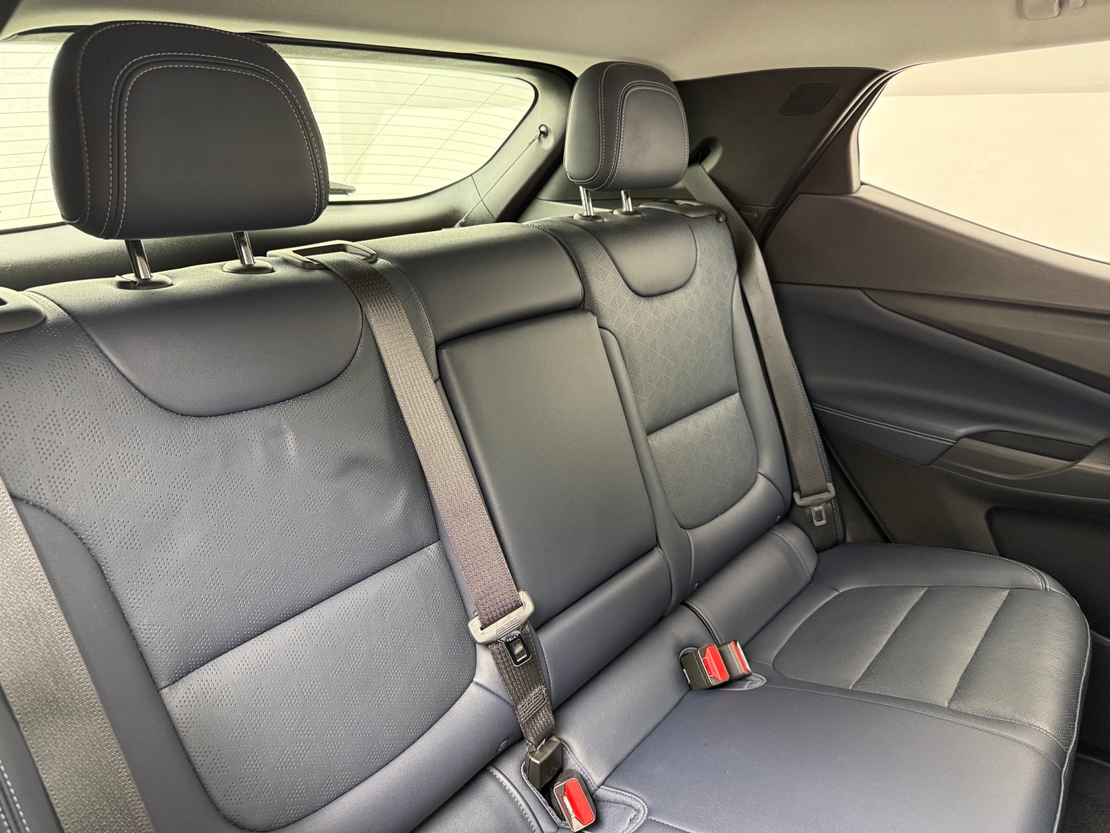Thumbnail: 2023 Chevrolet Bolt EUV - 5