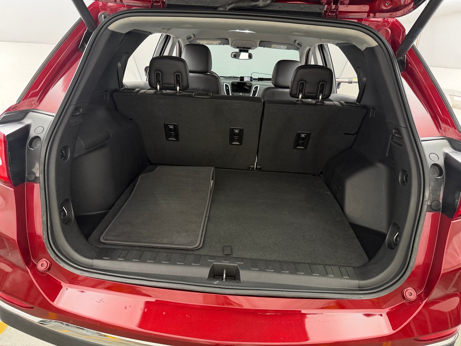 Thumbnail: 2018 Chevrolet Equinox - 6