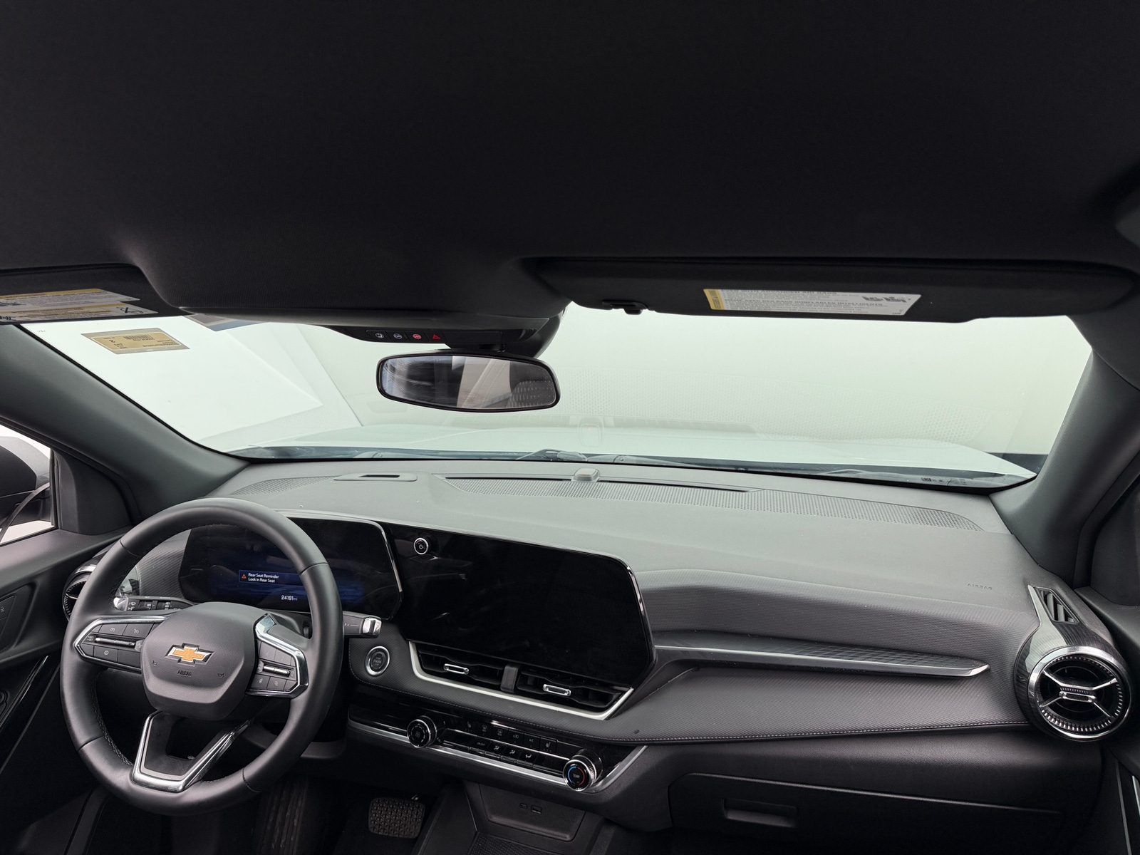 Thumbnail: 2026 Chevrolet Equinox - 3