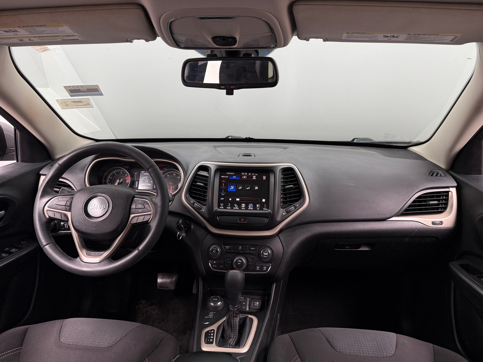 Thumbnail: 2016 Jeep Cherokee - 3