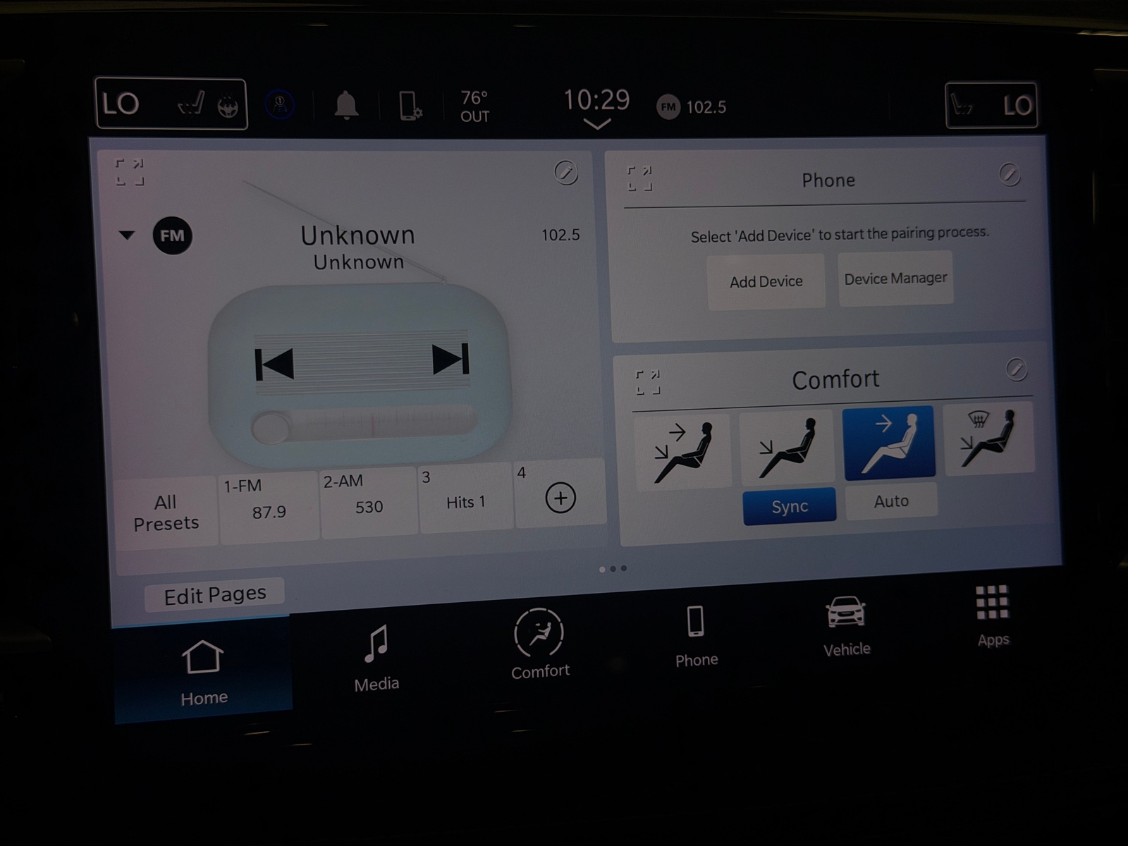 Thumbnail: 2023 Chrysler Pacifica - 3