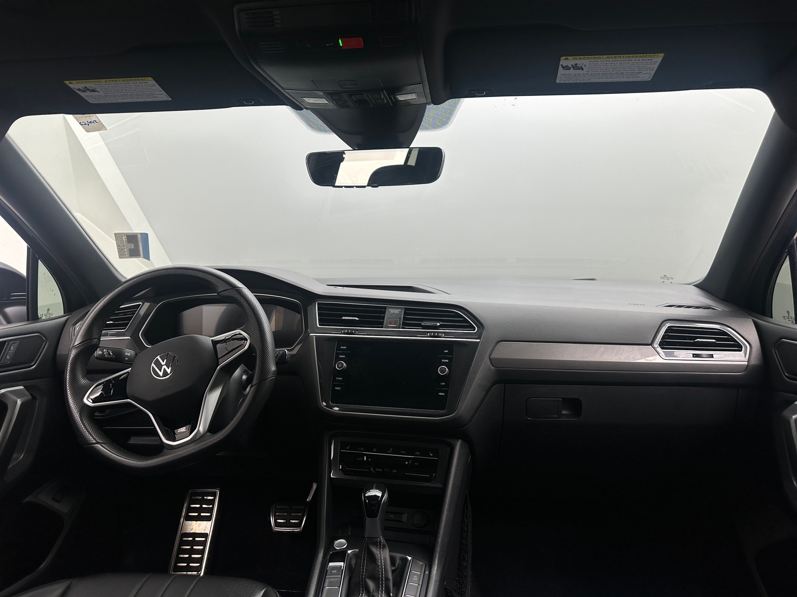 Thumbnail: 2024 Volkswagen Tiguan - 3