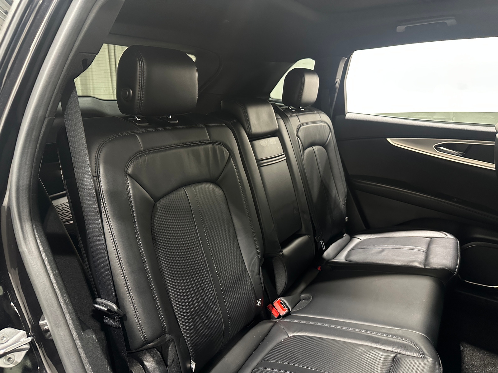 Thumbnail: 2019 Lincoln Nautilus - 5