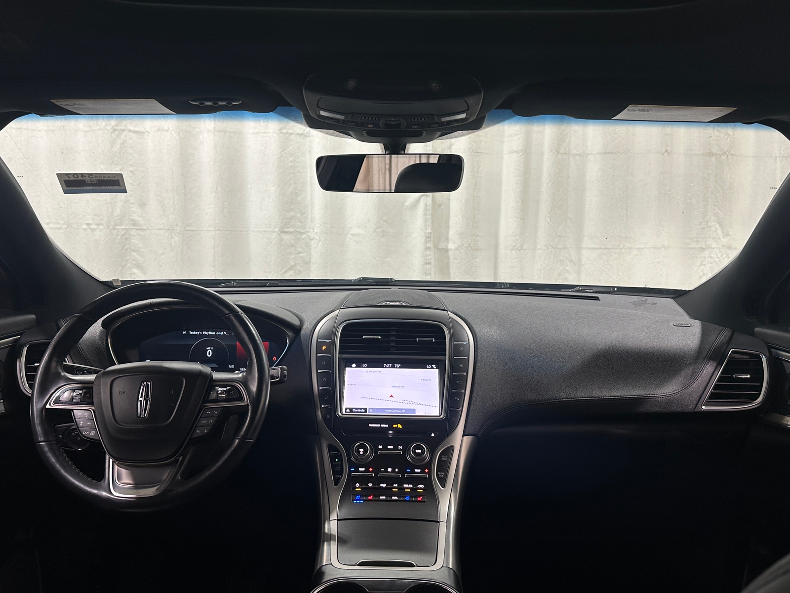 Thumbnail: 2019 Lincoln Nautilus - 2