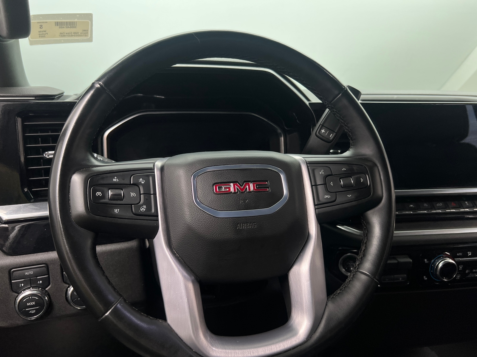 Thumbnail: 2025 GMC Sierra 1500 - 4