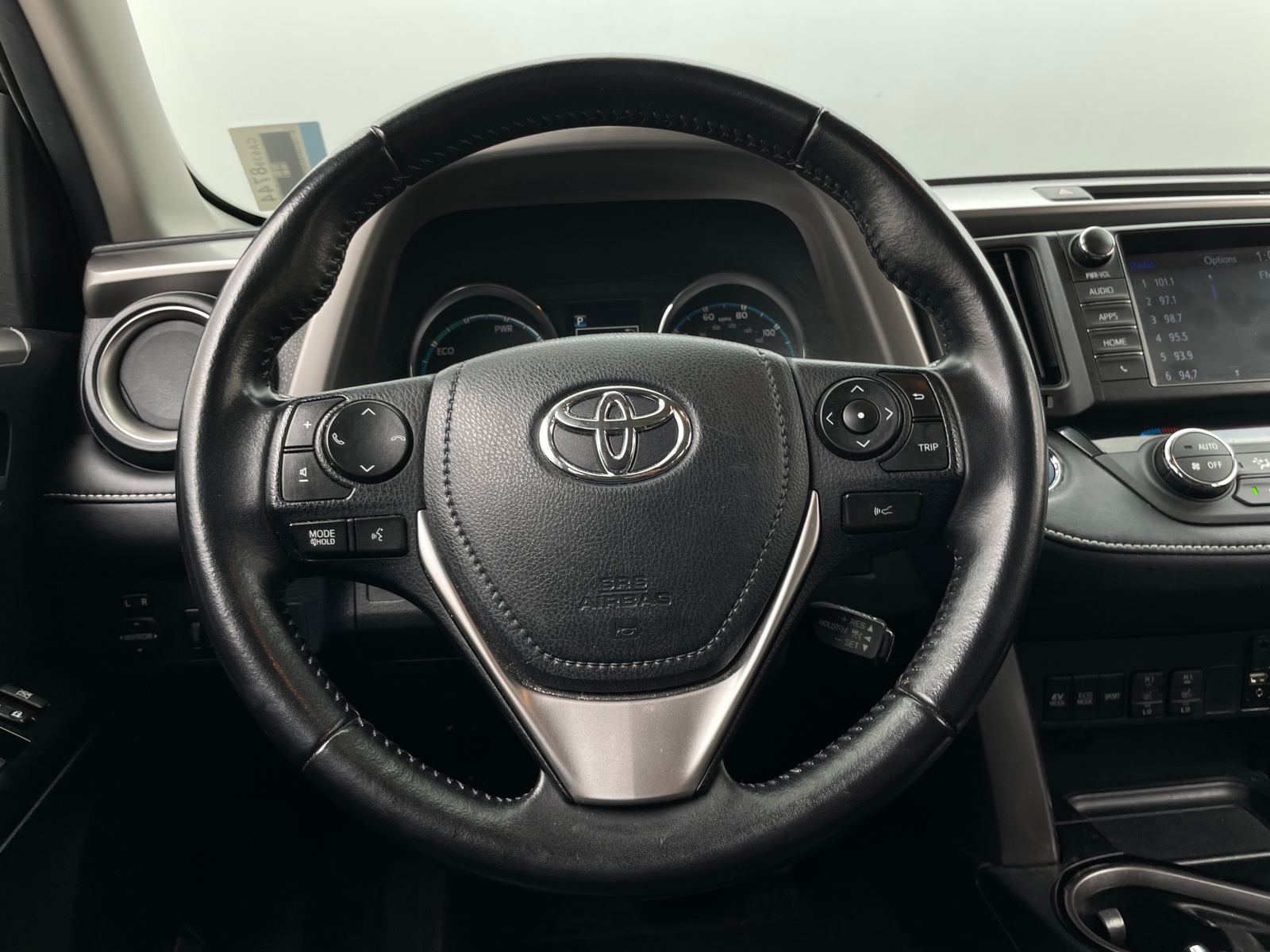 Thumbnail: 2016 Toyota RAV4 - 4