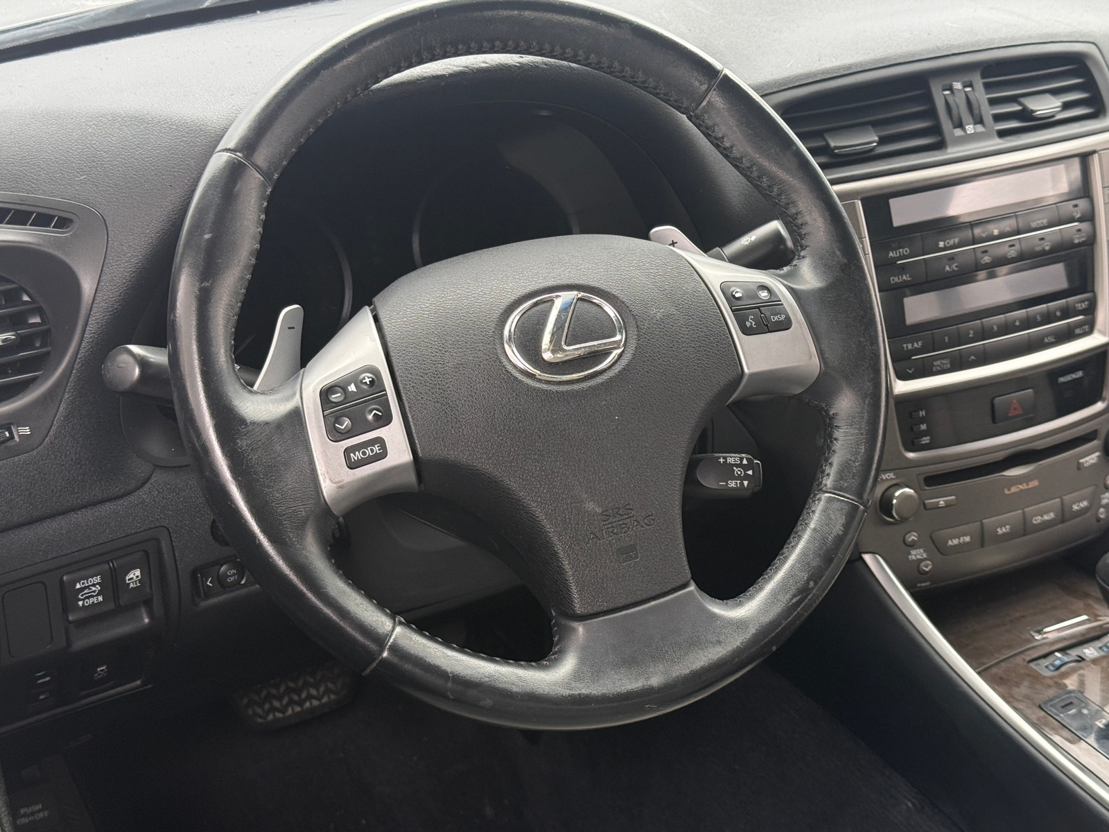 Thumbnail: 2012 Lexus IS - 4