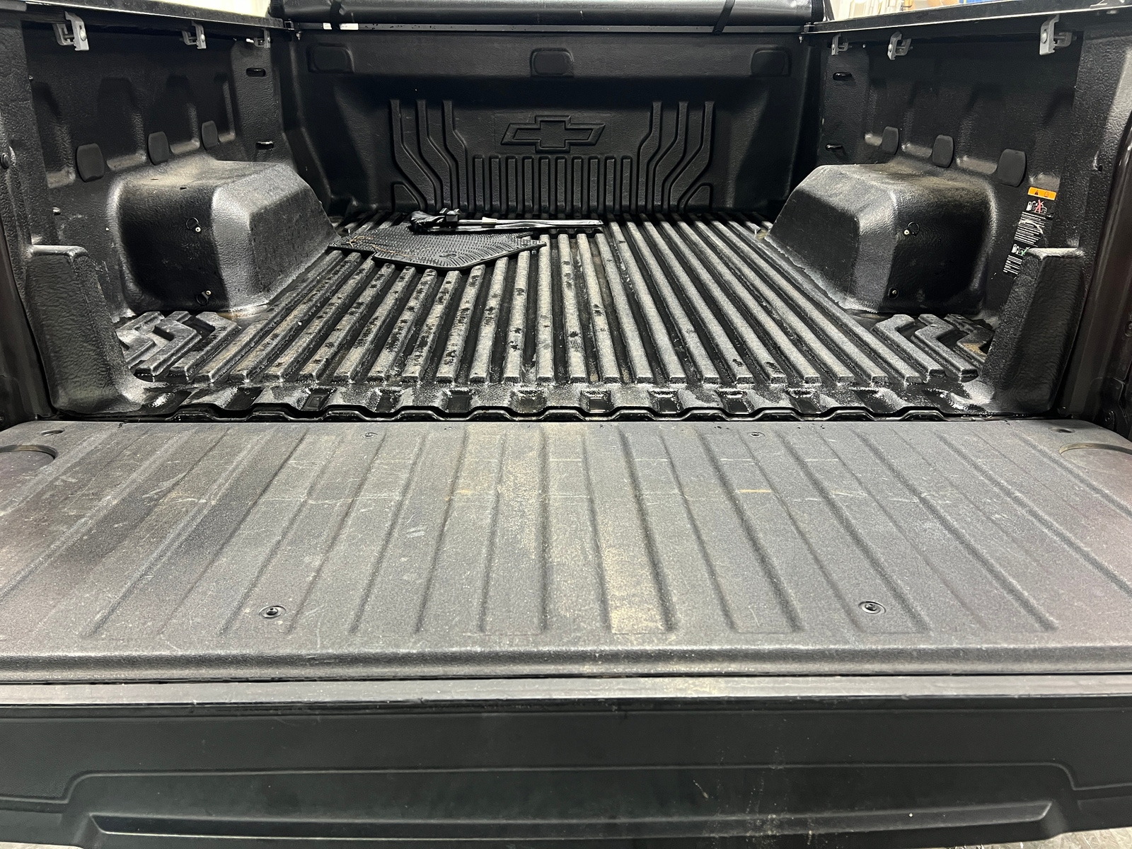 Thumbnail: 2021 Chevrolet Silverado 1500 - 7