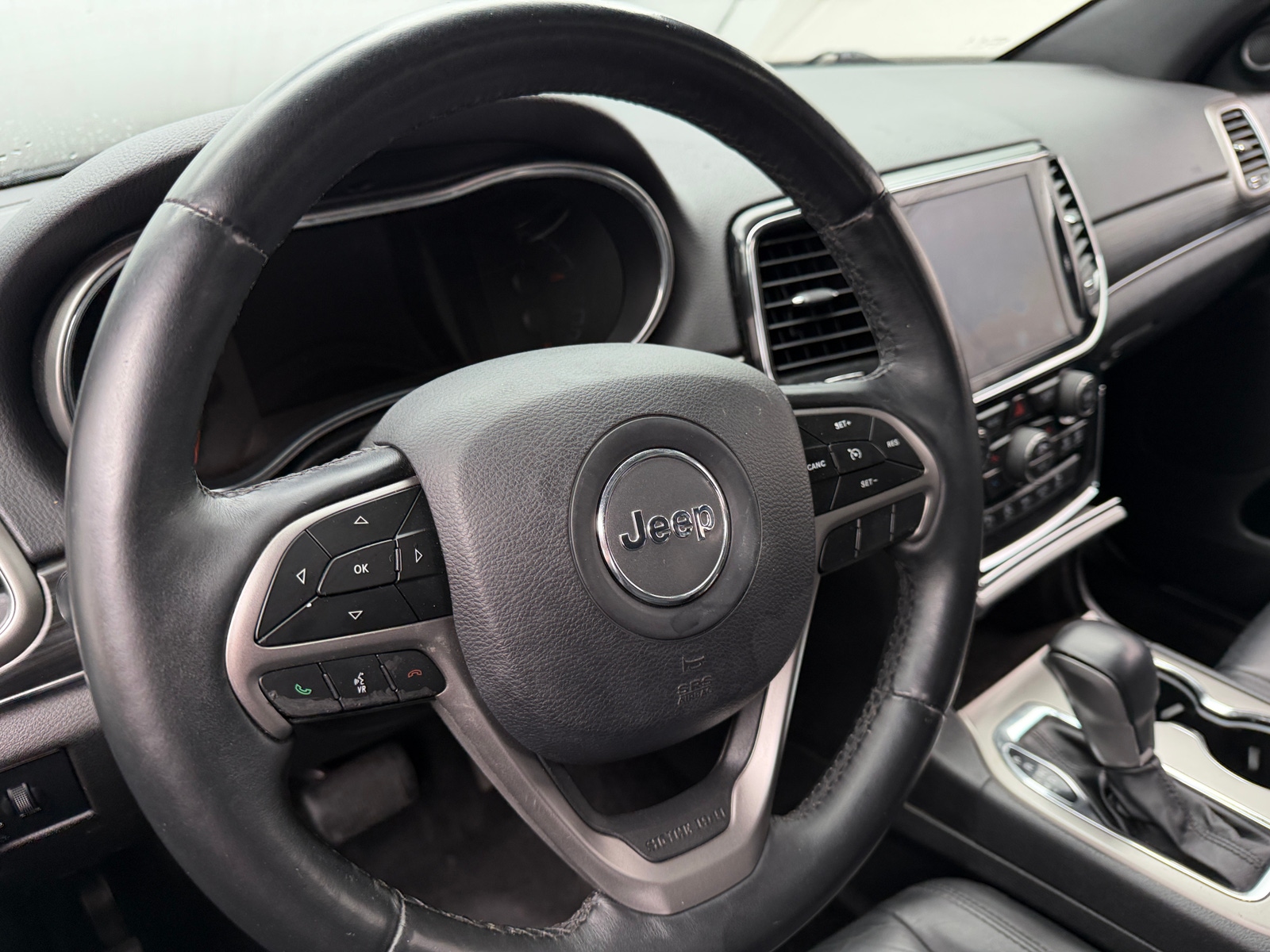 Thumbnail: 2019 Jeep Grand Cherokee - 4