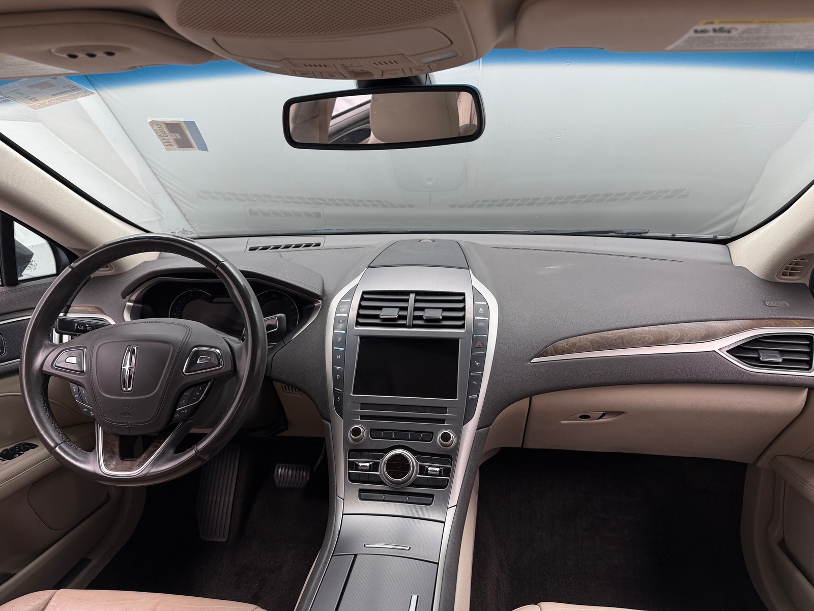 Thumbnail: 2017 Lincoln MKZ - 2