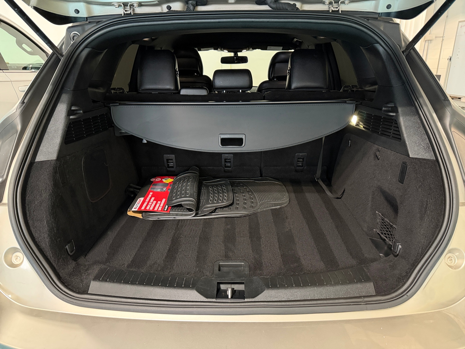 Thumbnail: 2015 Lincoln MKC - 6