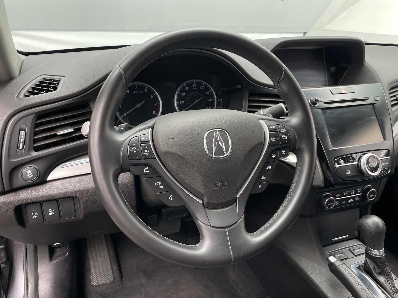 Thumbnail: 2019 Acura ILX - 4