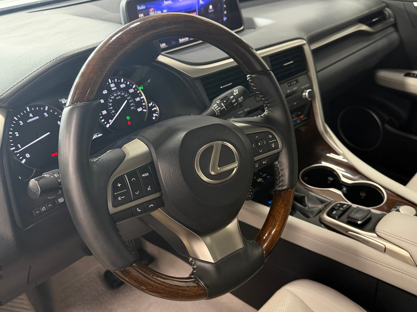 Thumbnail: 2016 Lexus RX - 5