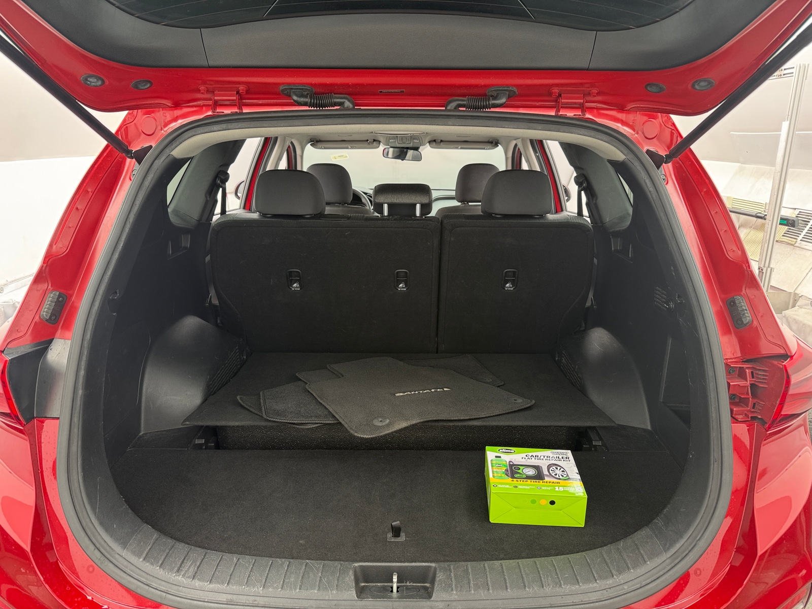Thumbnail: 2019 Hyundai Santa Fe - 7
