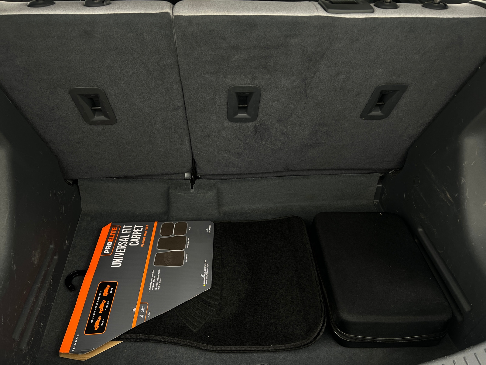 Thumbnail: 2017 Chevrolet Bolt EV - 7