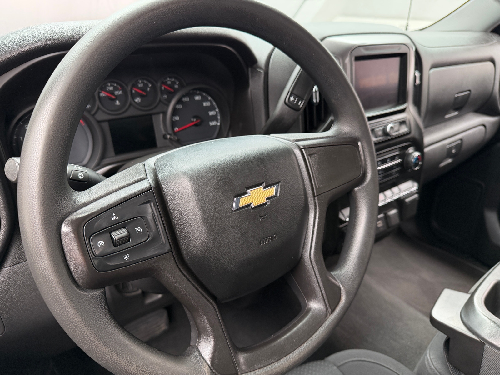 Thumbnail: 2021 Chevrolet Silverado 1500 - 5