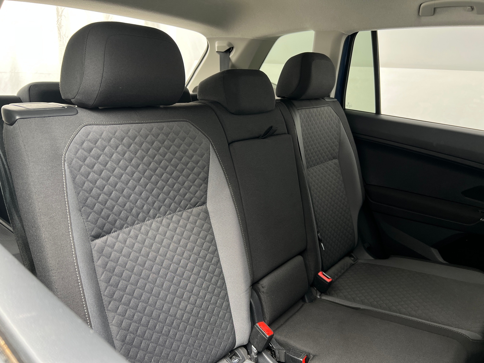 Thumbnail: 2018 Volkswagen Tiguan - 6