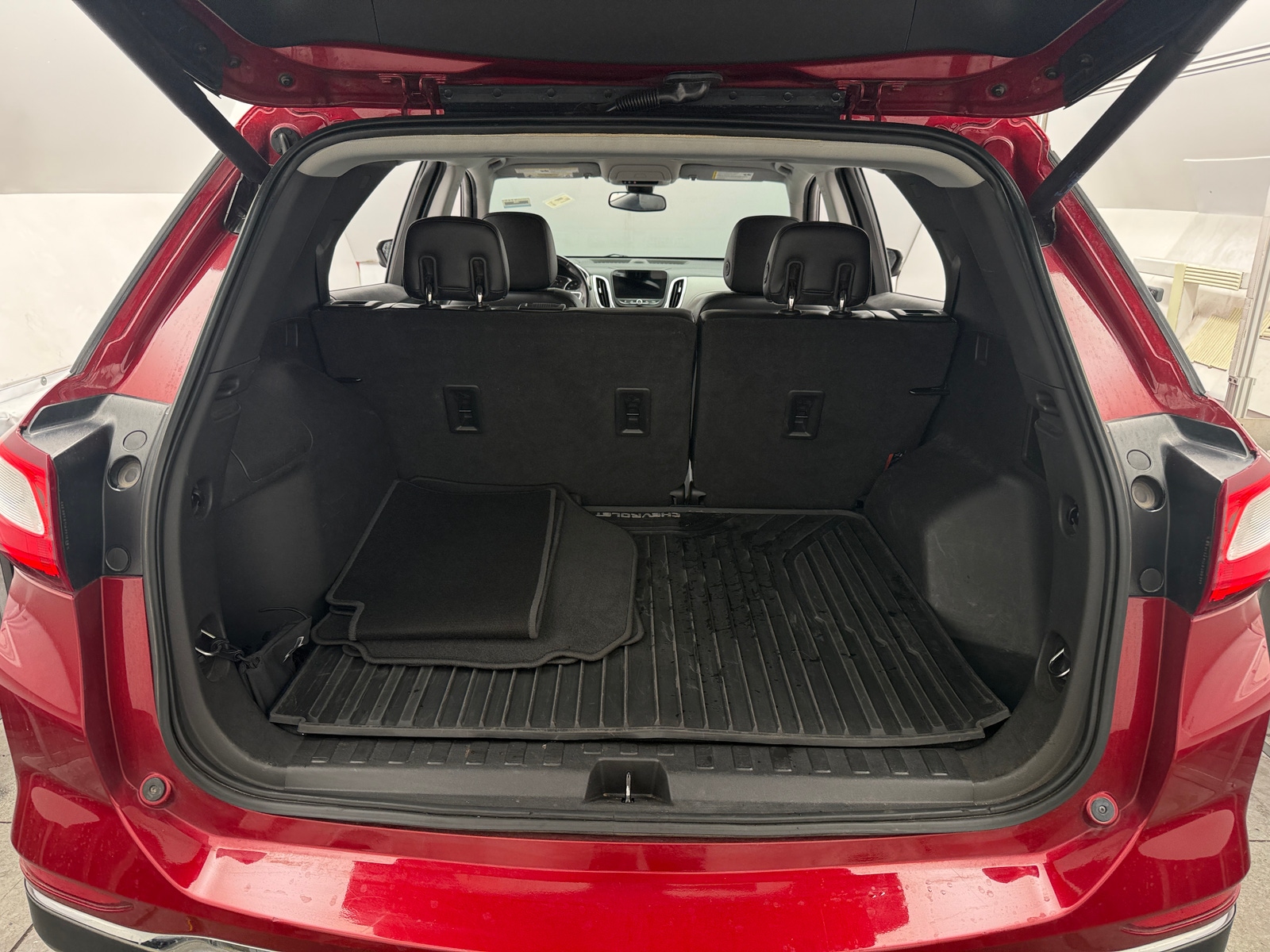 Thumbnail: 2020 Chevrolet Equinox - 6