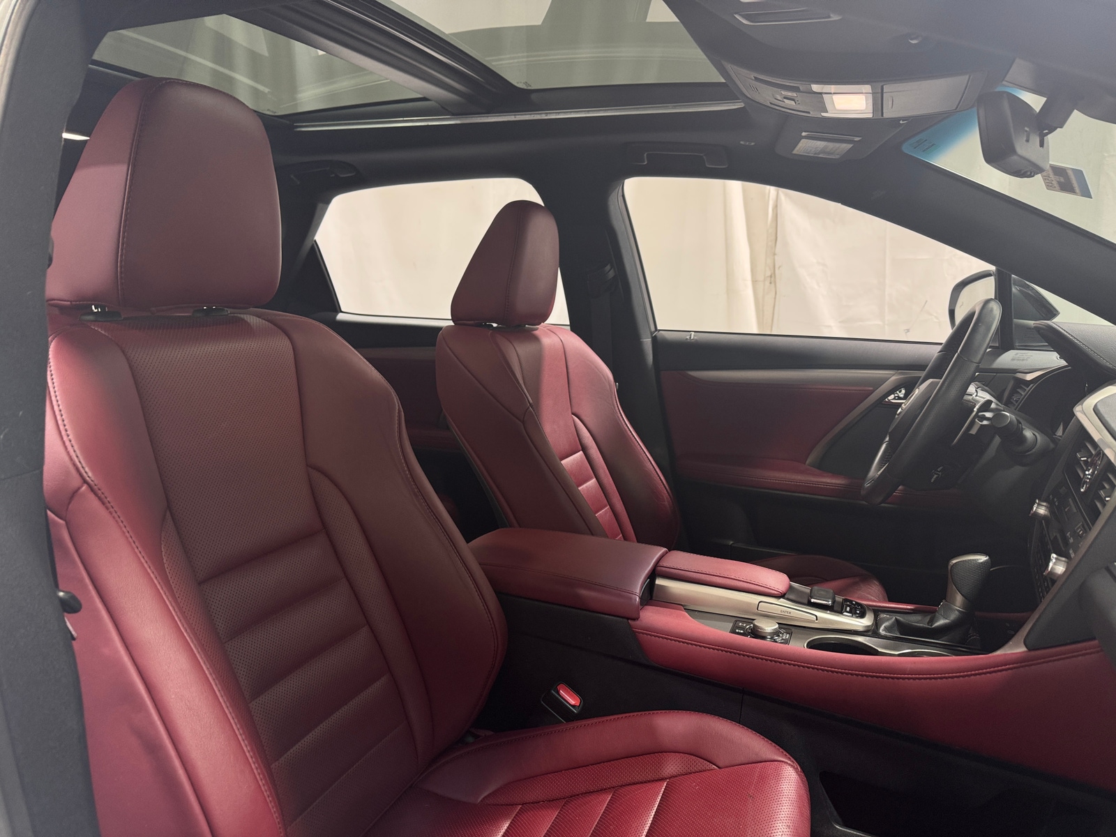 Thumbnail: 2016 Lexus RX - 2