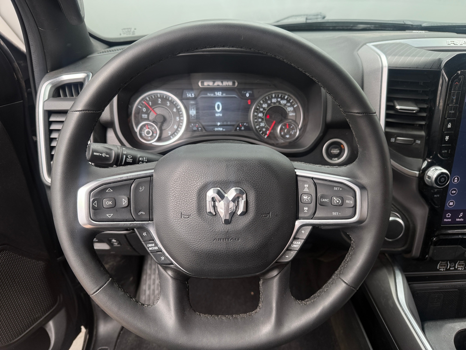 Thumbnail: 2025 RAM 1500 - 5
