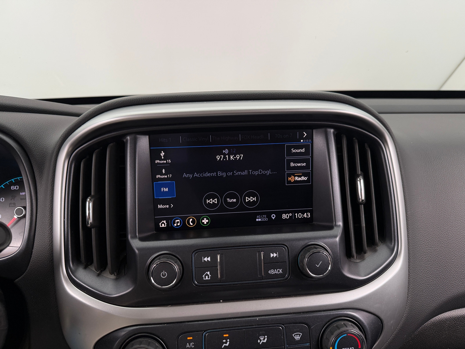 Thumbnail: 2020 Chevrolet Colorado - 4
