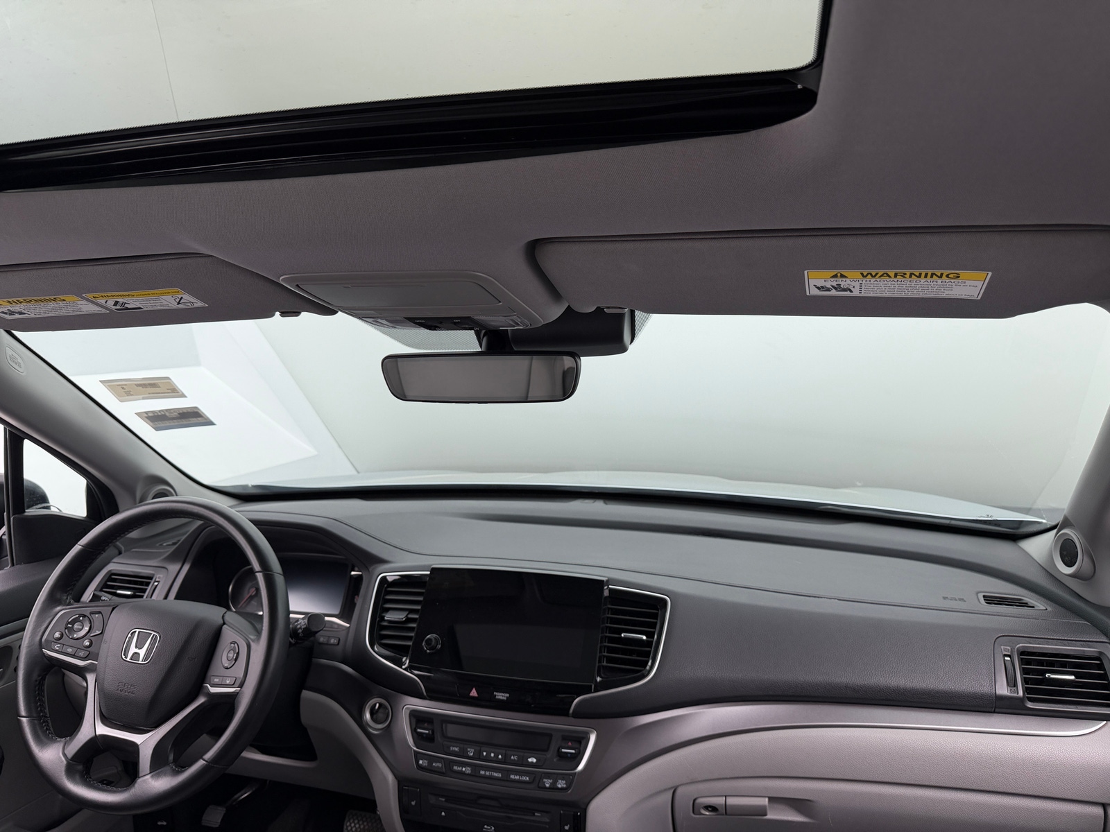 Thumbnail: 2019 Honda Pilot - 2