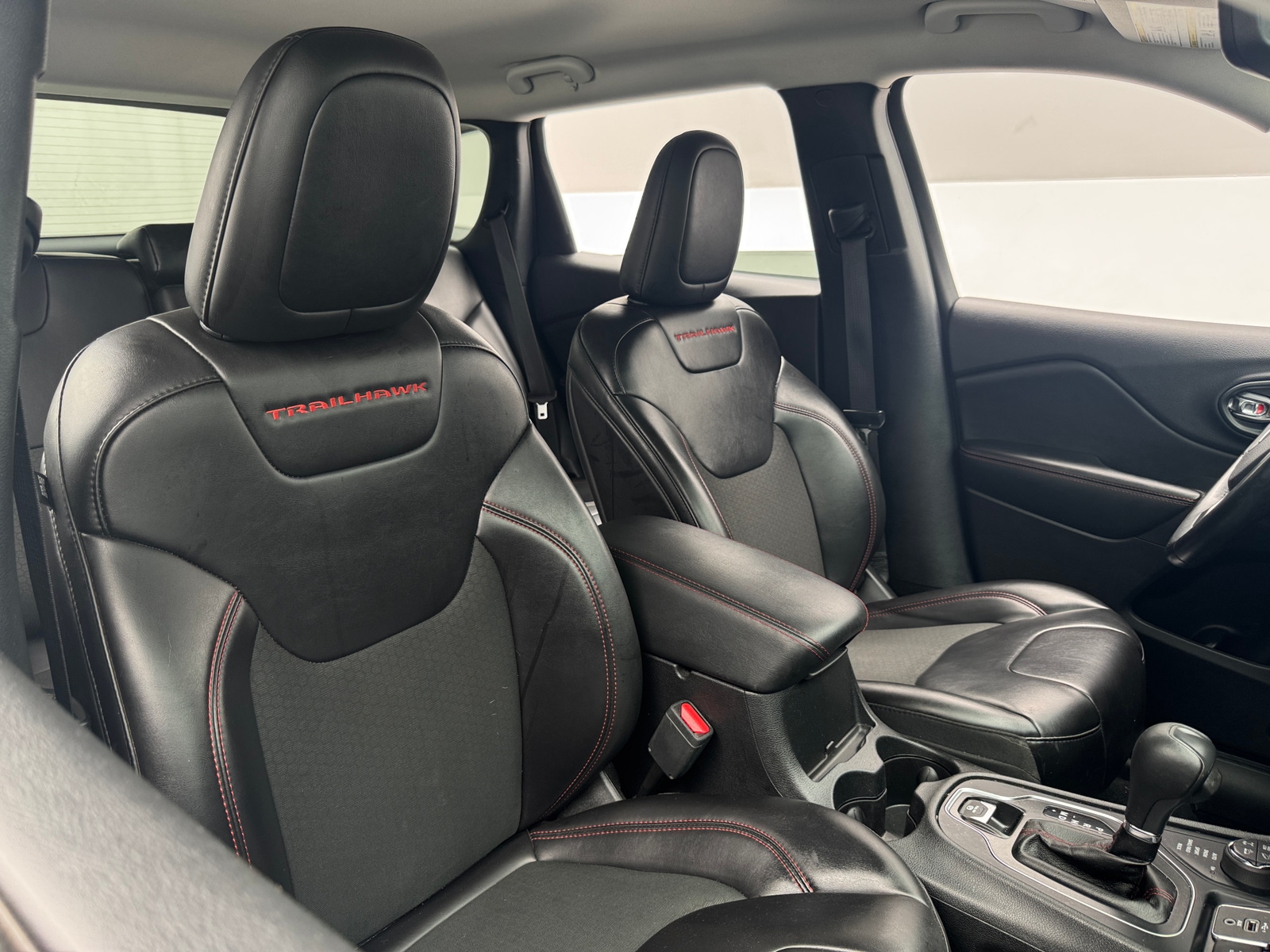 Thumbnail: 2019 Jeep Cherokee - 2