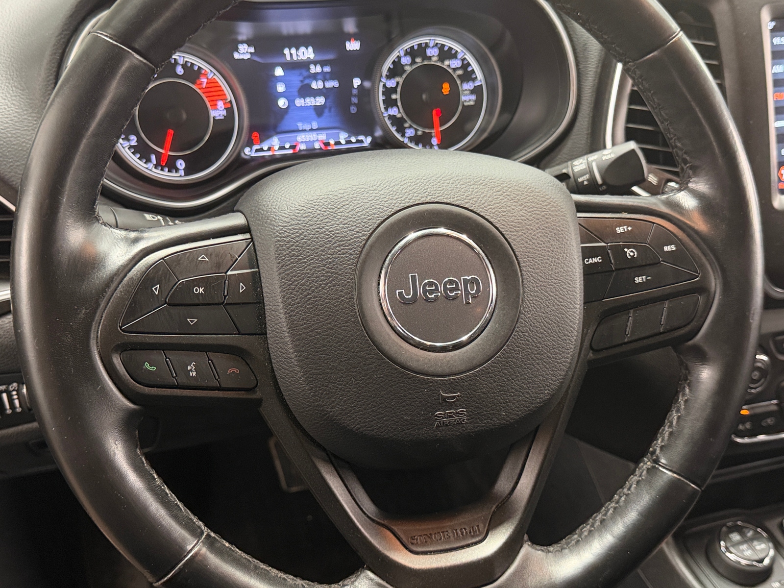 Thumbnail: 2019 Jeep Cherokee - 5