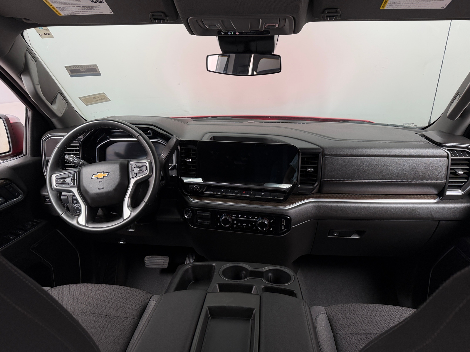 Thumbnail: 2025 Chevrolet Silverado 1500 - 3