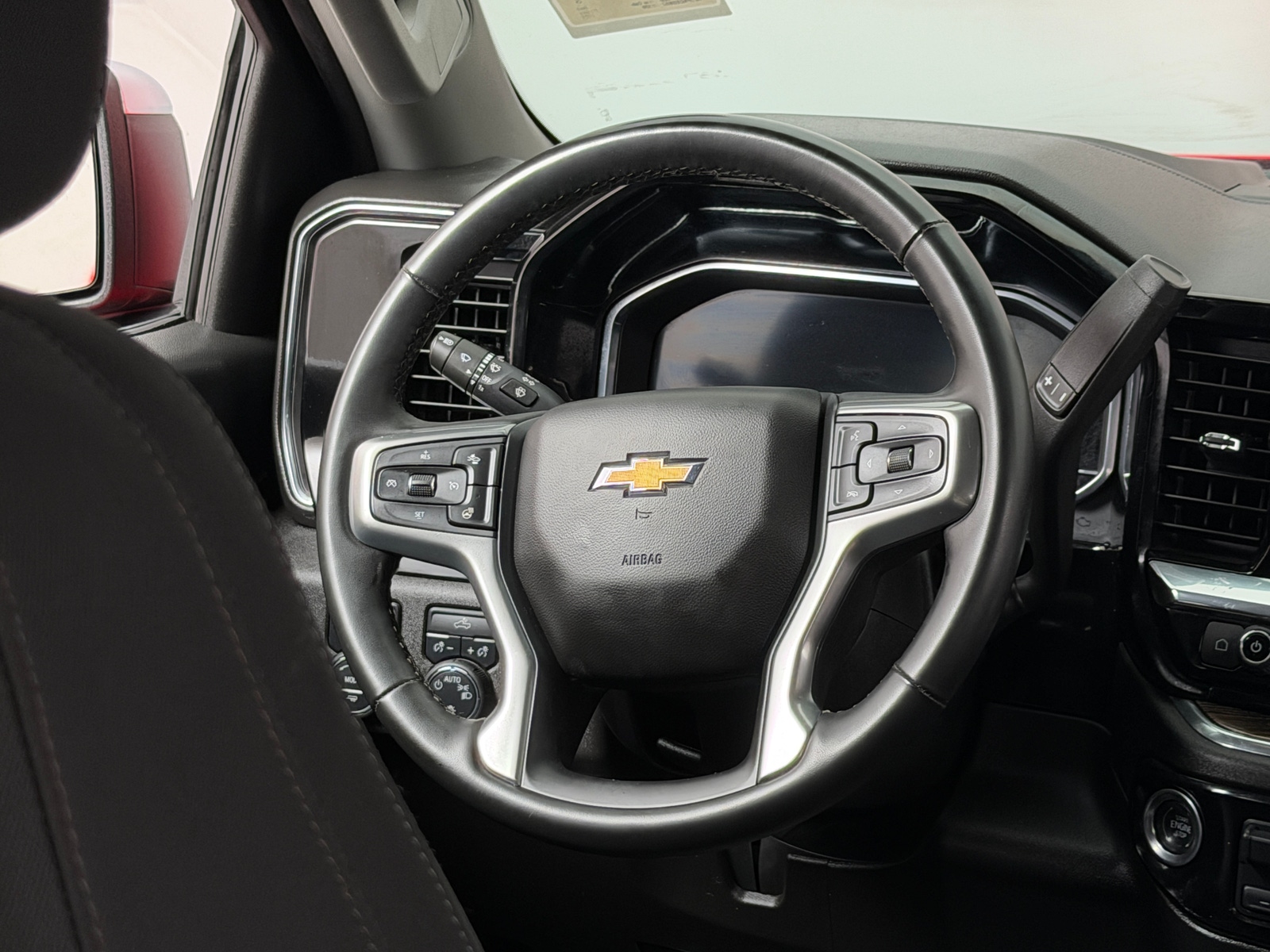 Thumbnail: 2025 Chevrolet Silverado 1500 - 5