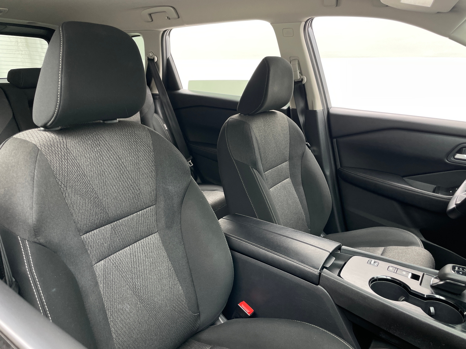 Thumbnail: 2025 Nissan Rogue - 2