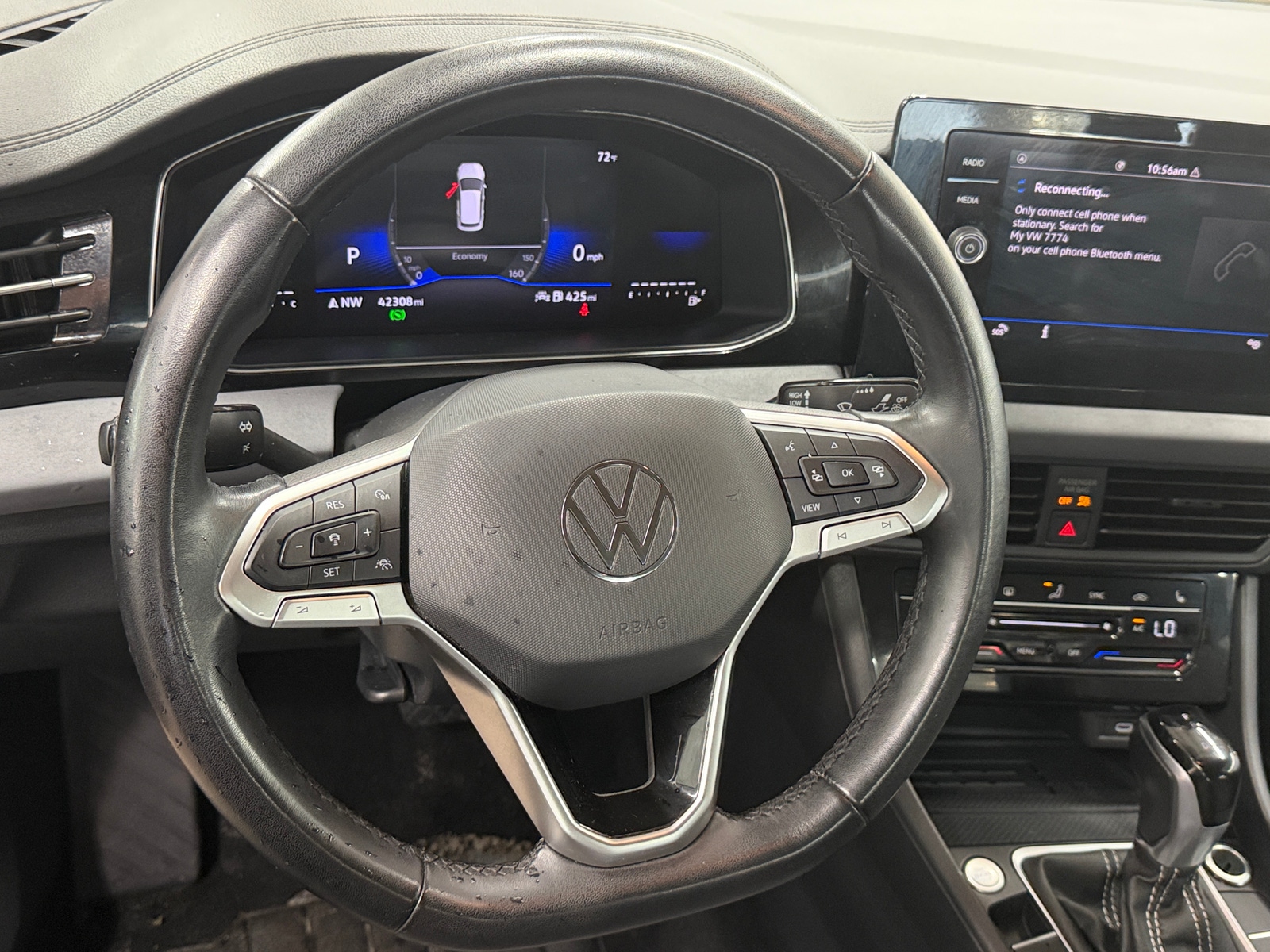 Thumbnail: 2025 Volkswagen Jetta - 4
