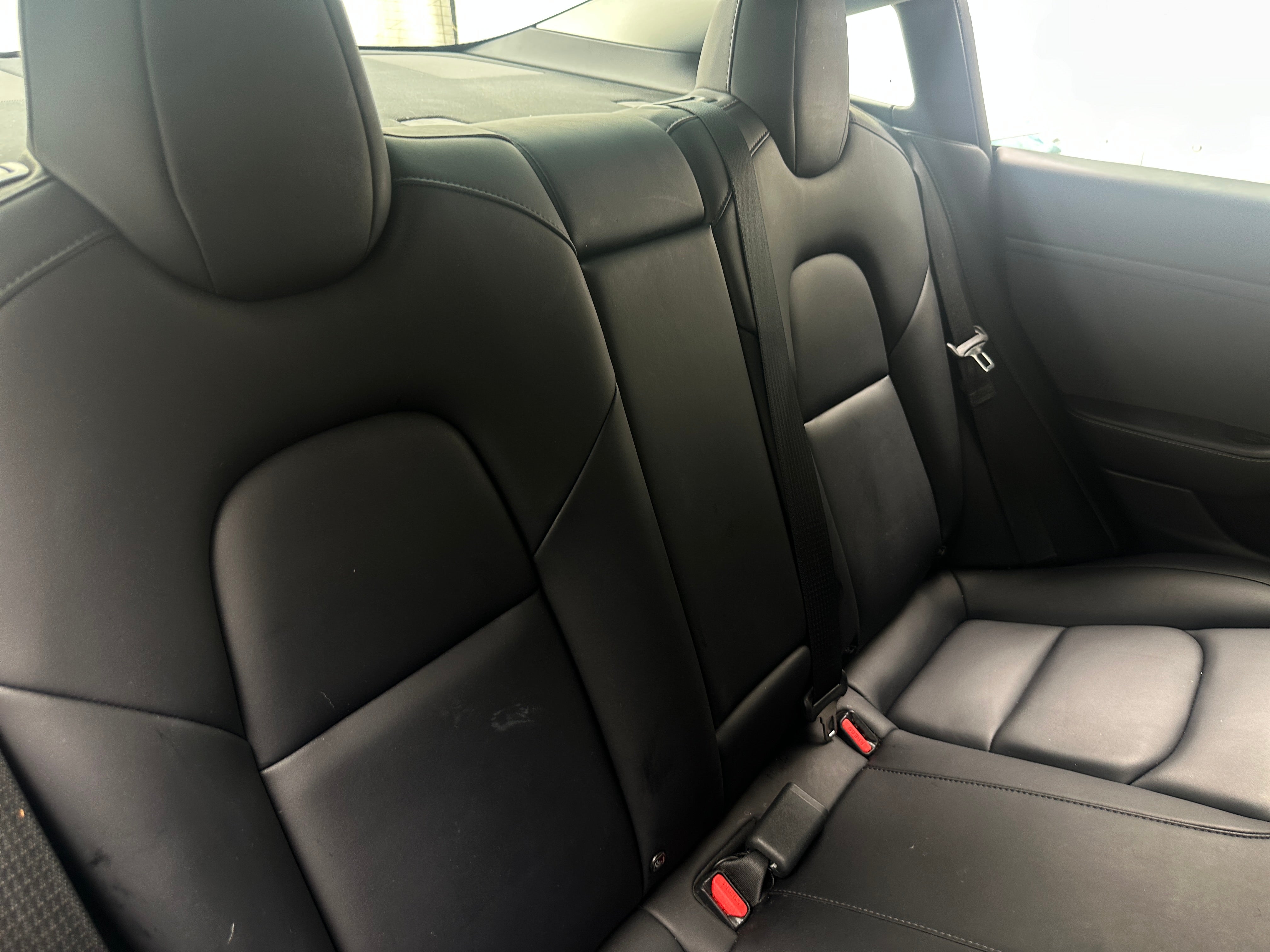 Used 2022 Tesla Model 3 Long Range with VIN 5YJ3E1EBXNF152391 for sale in Pewaukee, WI