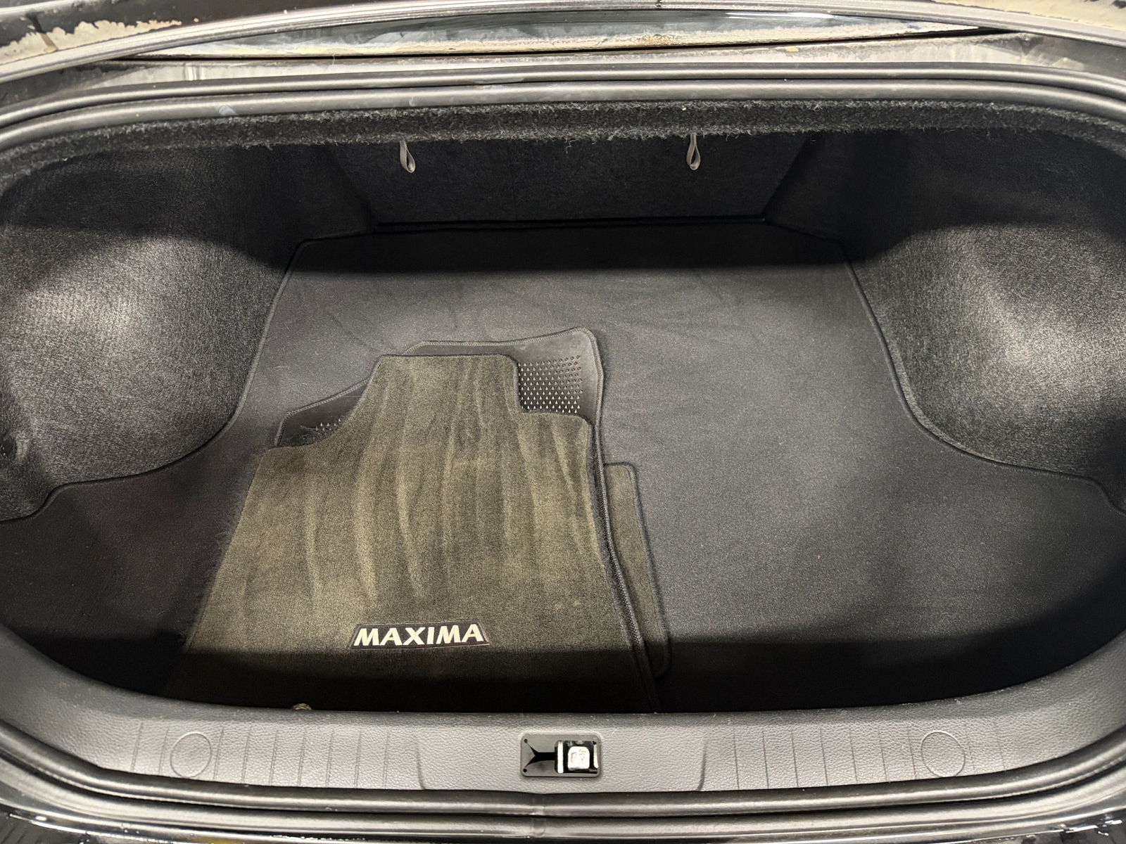 Thumbnail: 2014 Nissan Maxima - 6
