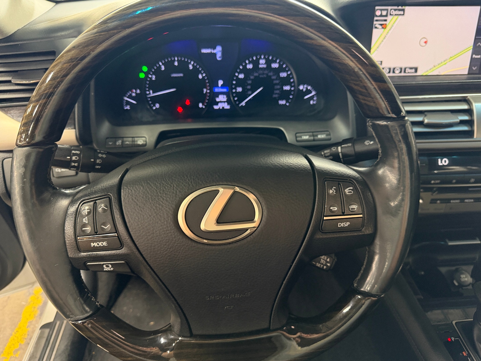 Thumbnail: 2015 Lexus LS - 4