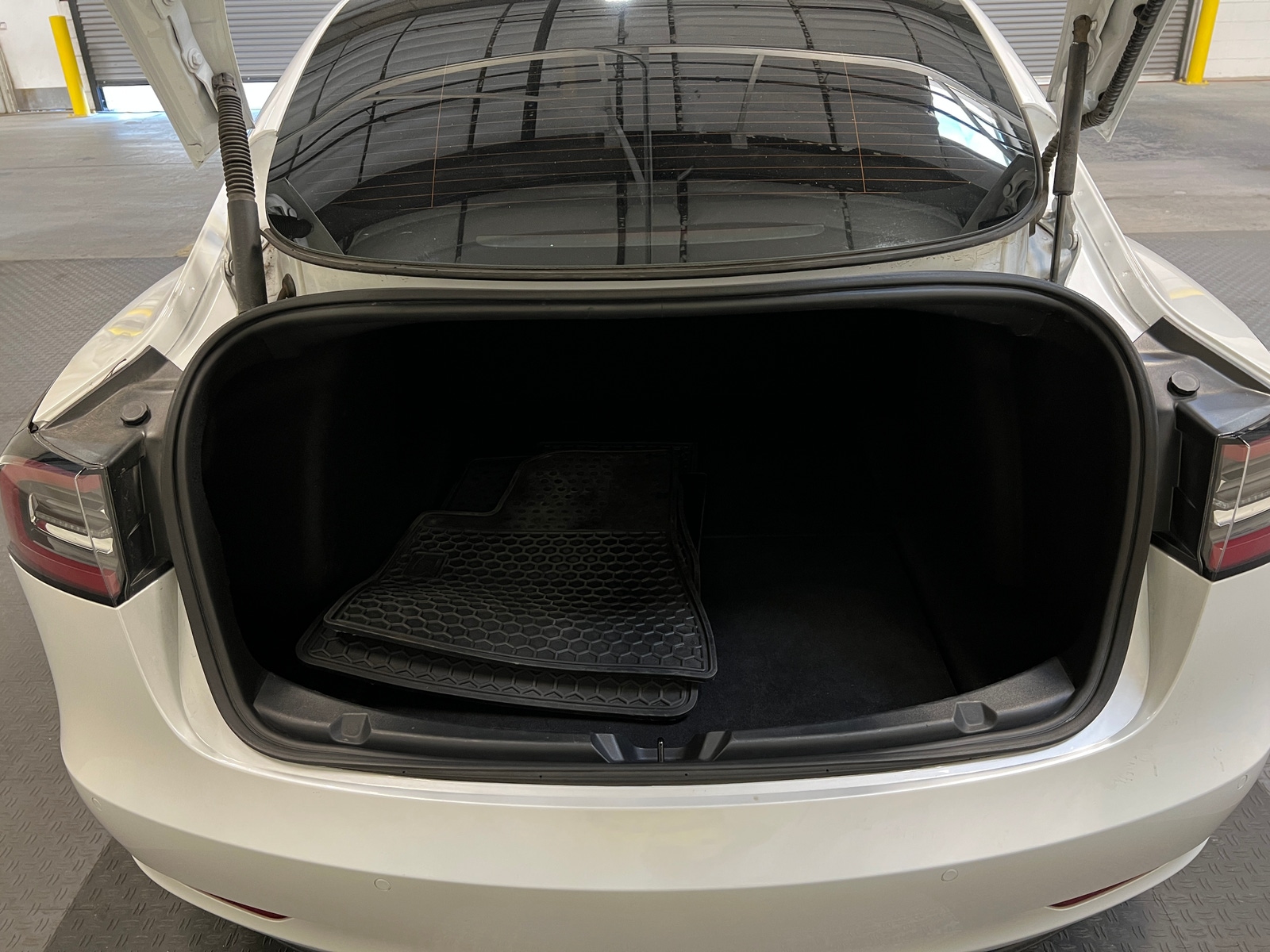 Thumbnail: 2021 Tesla Model 3 - 6