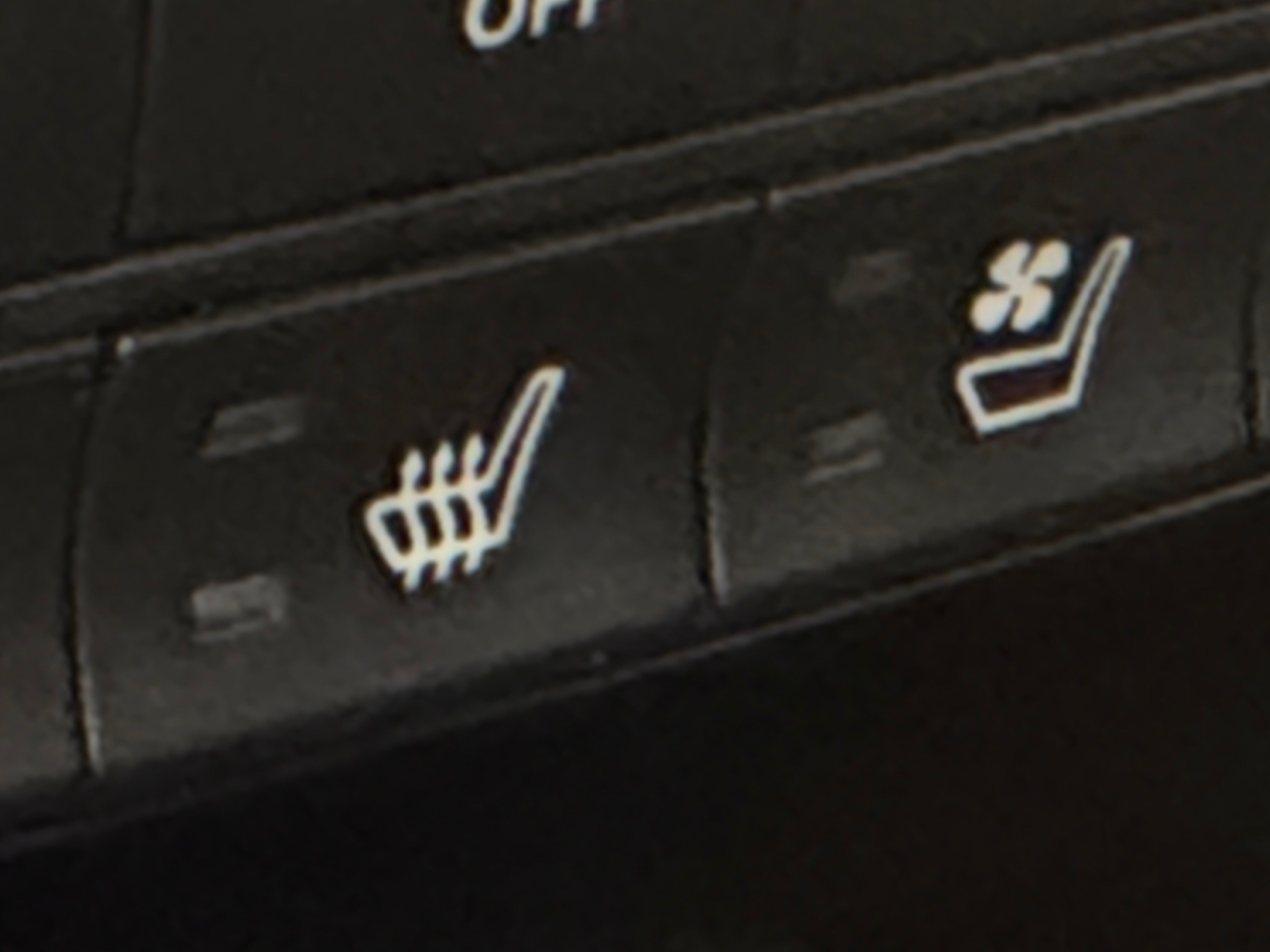 2018 RAM Ram 2500 Pickup Laramie - Photo 17
