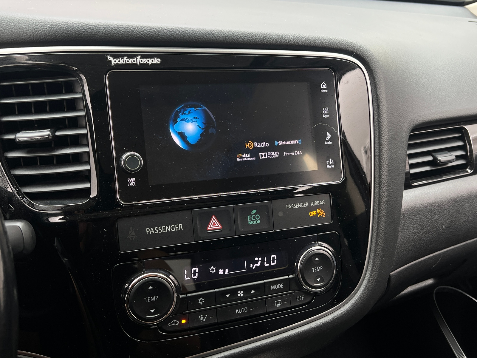 Thumbnail: 2018 Mitsubishi Outlander - 3
