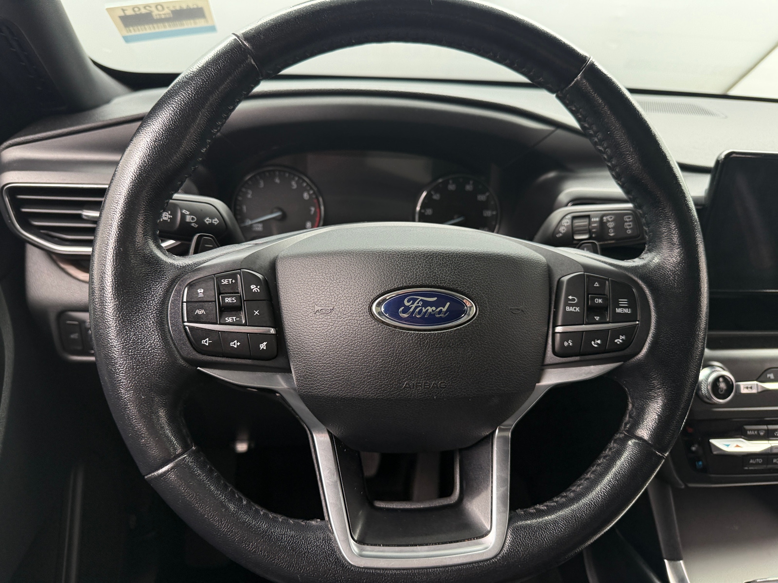 Thumbnail: 2020 Ford Explorer - 4