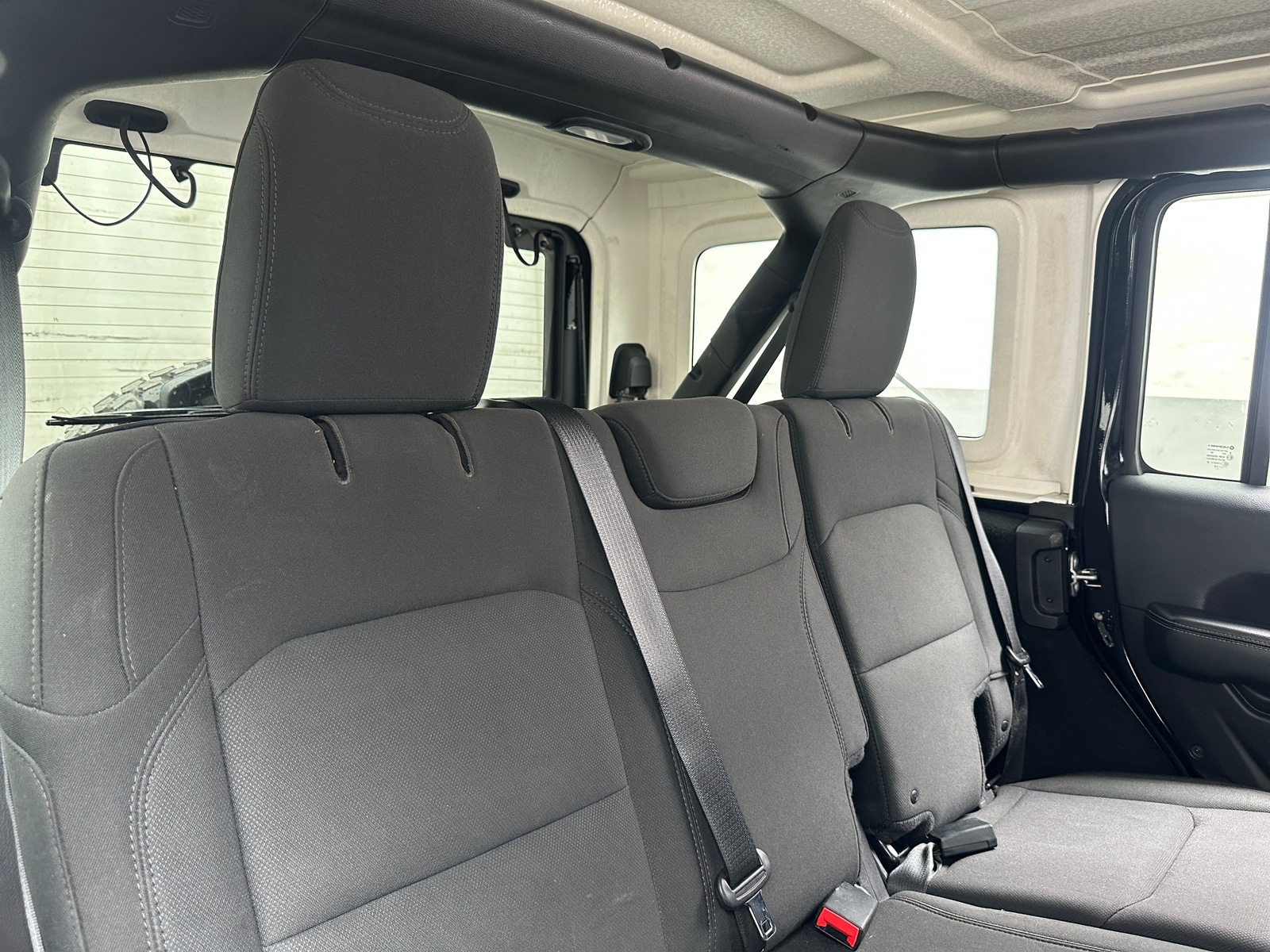 Thumbnail: 2018 Jeep Wrangler - 6