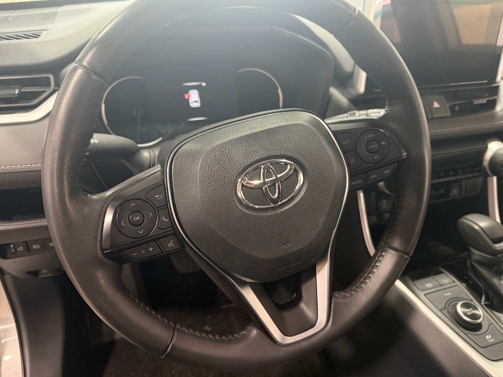 Thumbnail: 2024 Toyota RAV4 - 5