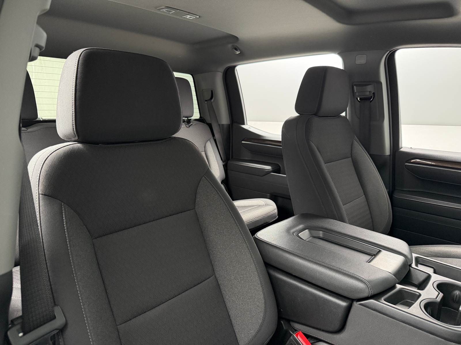 Thumbnail: 2025 Chevrolet Silverado 1500 - 2